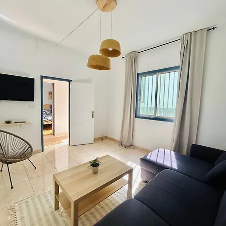 Canary House Granadilla * 格拉纳迪利亚-德阿沃纳